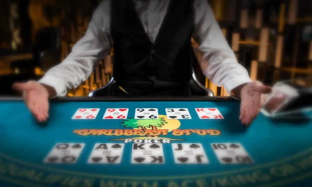 come giocare a caribbean stud poker